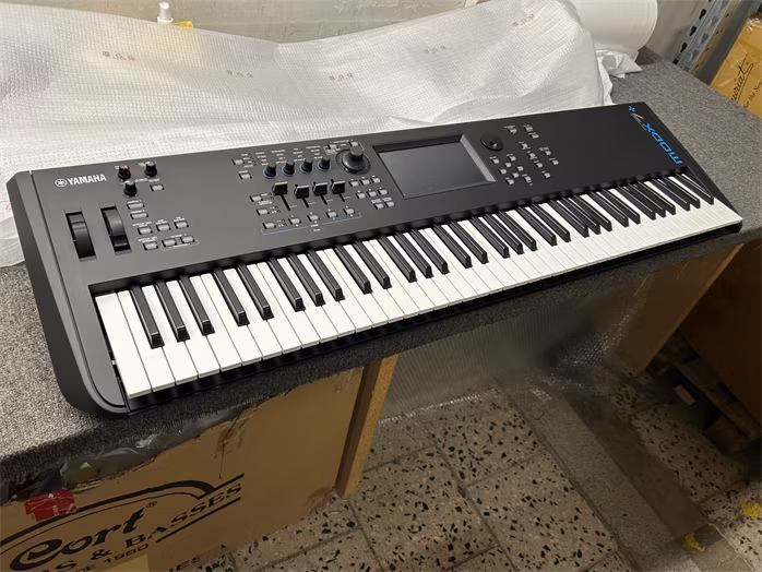 Yamaha MODX7+ (použité) - Syntezátor
