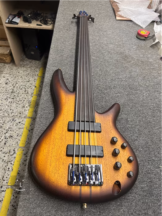 Ibanez SRF705 Brown Burst (použité) - Elektrická bezpražcová baskytara