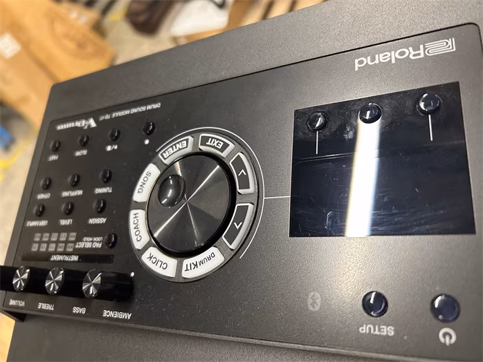 Roland VAD307 Kit V-Drums Acoustic Design  (použité) - Elektronická bicí souprava