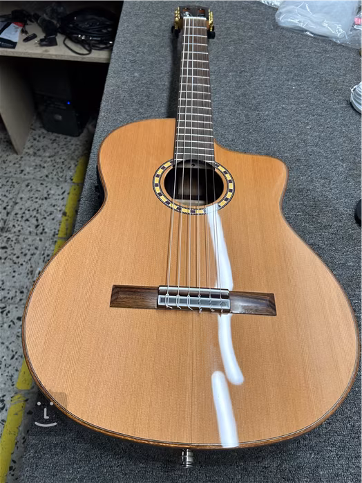 Admira Crossover/Fusion ECF (použité) - Klasická elektroakustická kytara