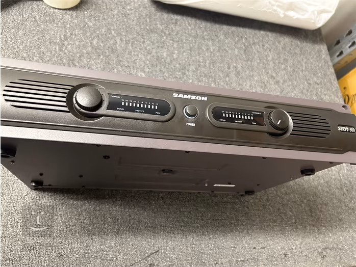 Samson Servo 600 (použité) - Koncový zesilovač