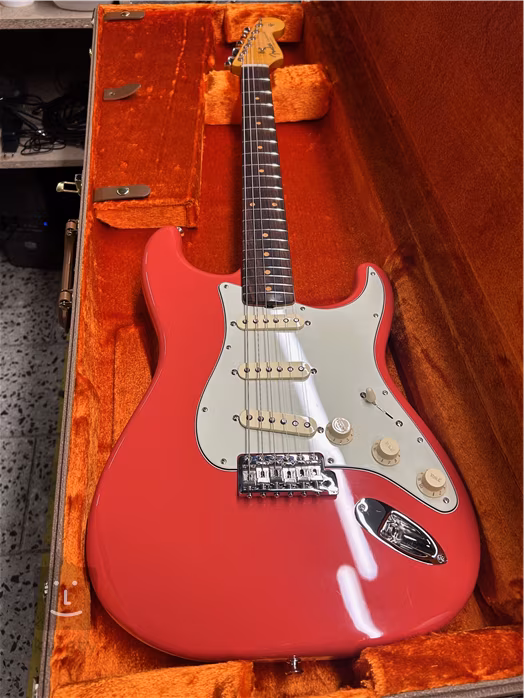 Fender American Vintage II 1961 Stratocaster RW FR (použité) - Elektrická kytara
