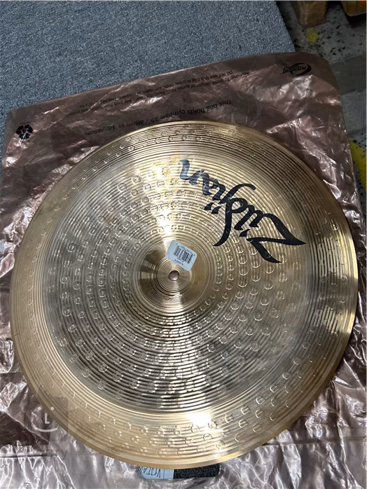 Zildjian 16" I Series China (použité) - Činel china