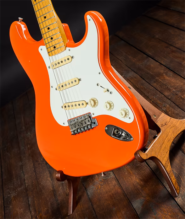 Fender Squier 1992 Hank Marvin Stratocaster Fiesta Red - Elektrická kytara