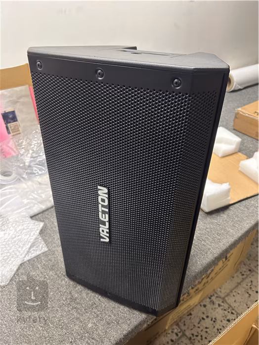 Valeton FRFR Active Cabinet (poškozené) - Aktivní kytarový reprobox