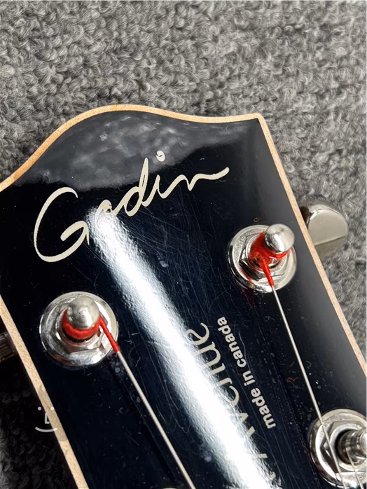 Godin 5th Avenue Kingpin P90 Cognac Burst (použité) - Semiakustická kytara