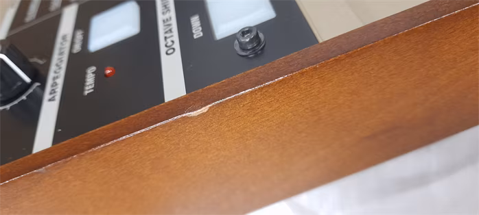 Korg microKORG (poškozené) - Syntezátor, vokodér