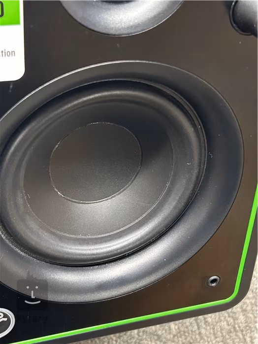 Mackie CR4-X (použité) - Aktivní studiové monitory