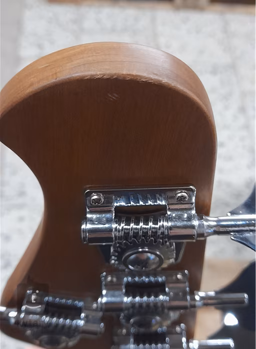 Sterling by Music Man Ray34 Firemist Silver (použité) - Elektrická baskytara