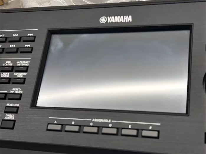 Yamaha PSR-SX920 (použité) - Workstation, aranžér