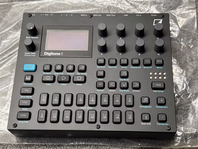 Elektron Digitone II (zánovní) - Syntezátor