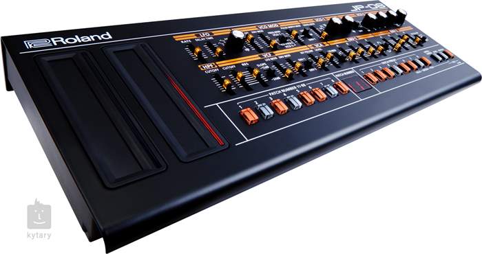 ROLAND JP-08 Virtuální analogový syntezátor