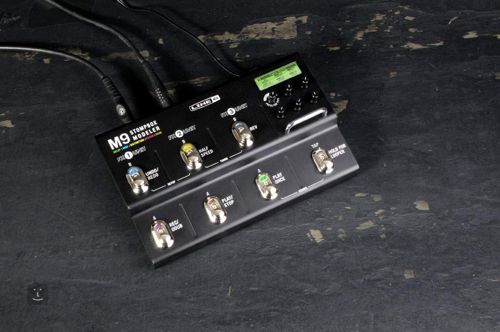 LINE 6 M9 Stompbox Kytarový multiefekt | Kytary.cz