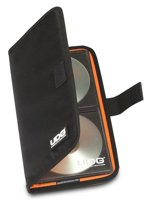 UDG Ultimate CD Wallet 24 Digital Black/Orange inside
