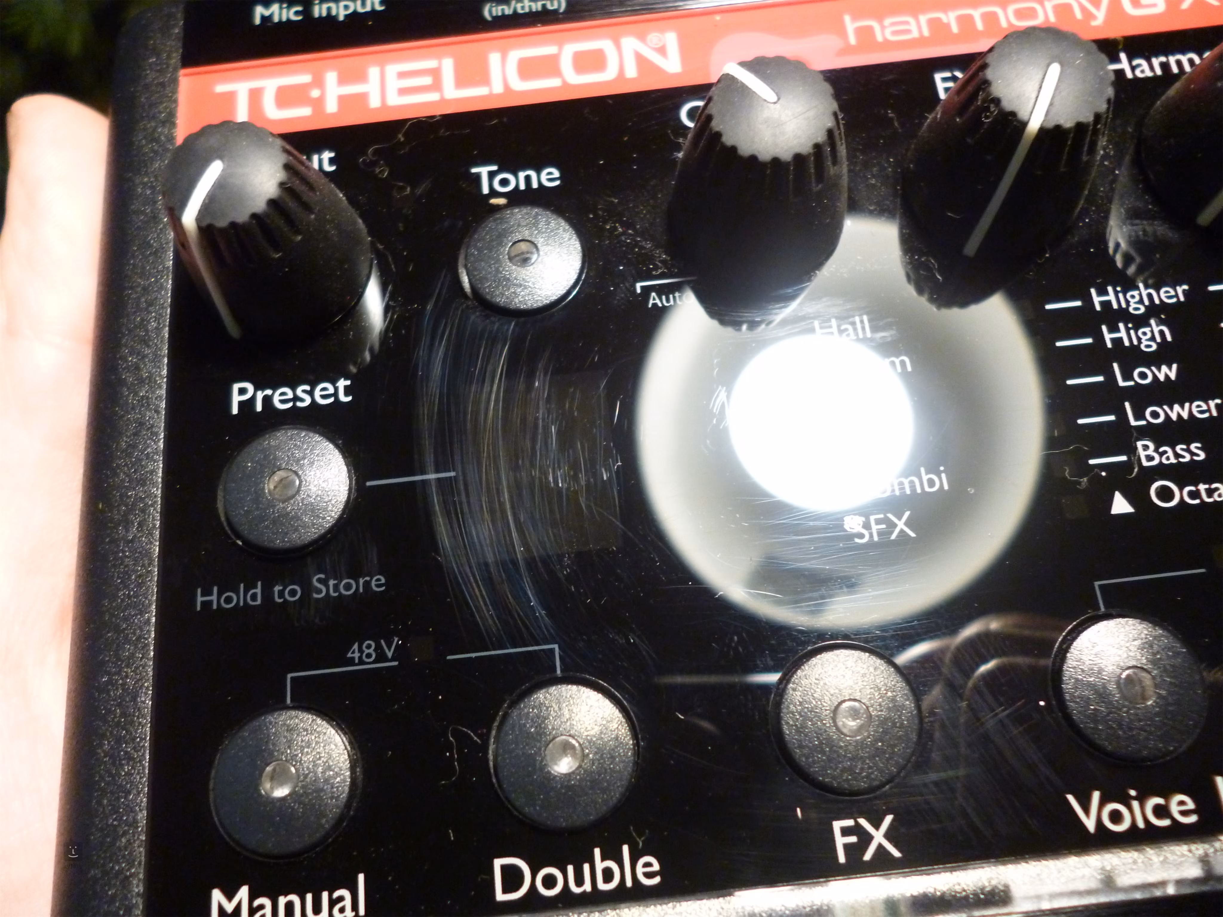 TC-HELICON Harmony-G XT (použité) Vokální efektový procesor