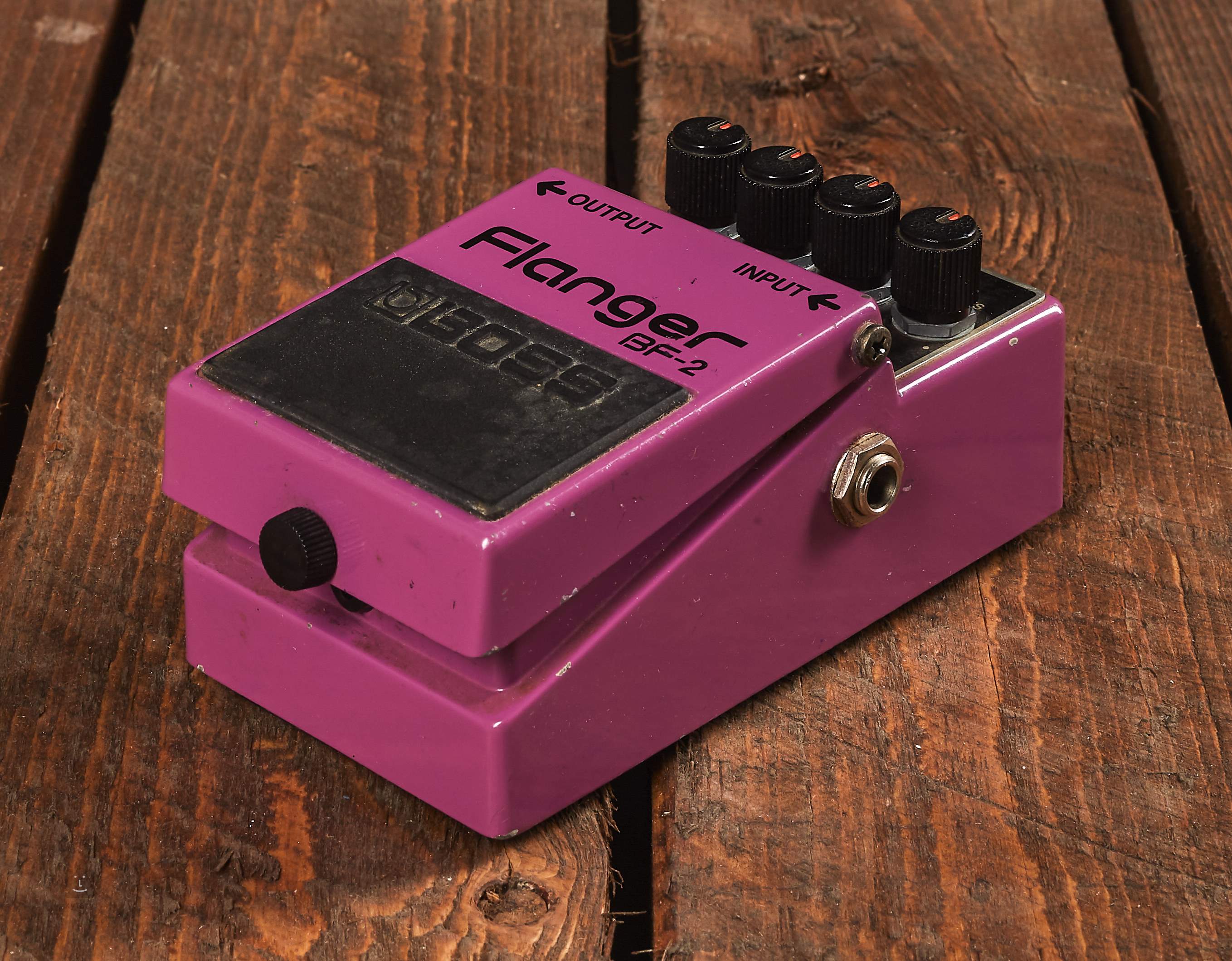 BOSS BF-2 Flanger Made in Japan Kytarový efekt | Kytary.cz