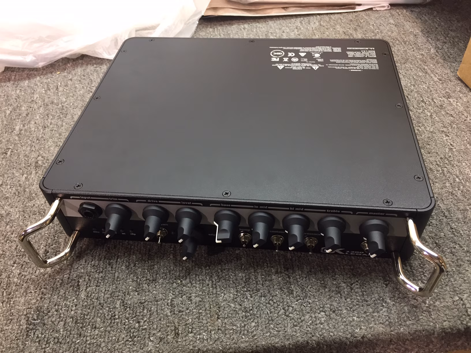GALLIENKRUEGER Legacy 1200 (použité) Baskytarový tranzistorový