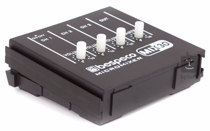 Bespeco MIX30 - Mischpult mit Batterien