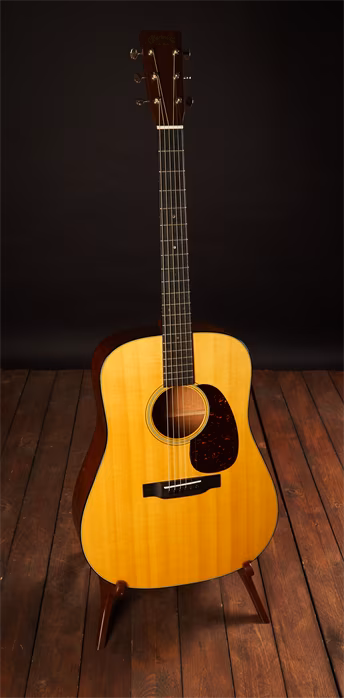 Martin 2018 D18 Reimagined - Akustische Gitarre
