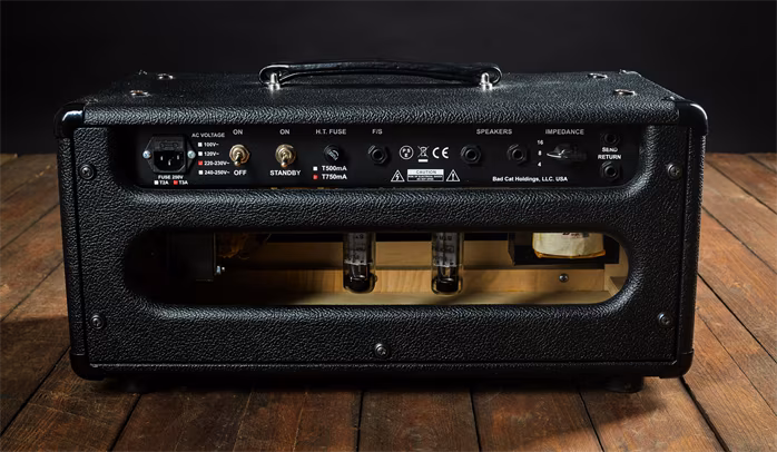 Bad Cat Hot Cat 30R - Gitarren-Röhrenverstärker