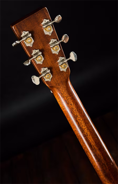 Martin 2018 D-16 - Akustische Gitarre