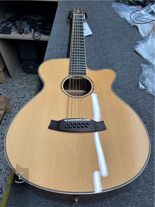 Tanglewood TRX412CE (beschädigt) - Zwölfsaitige elektroakustische Gitarre