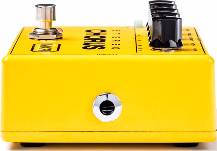 MXR M134 Stereo Chorus - Gitarren-Effekt