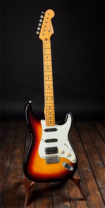 Tokai 1981 Springy Sound ST50 HSS no logo - E-Gitarre