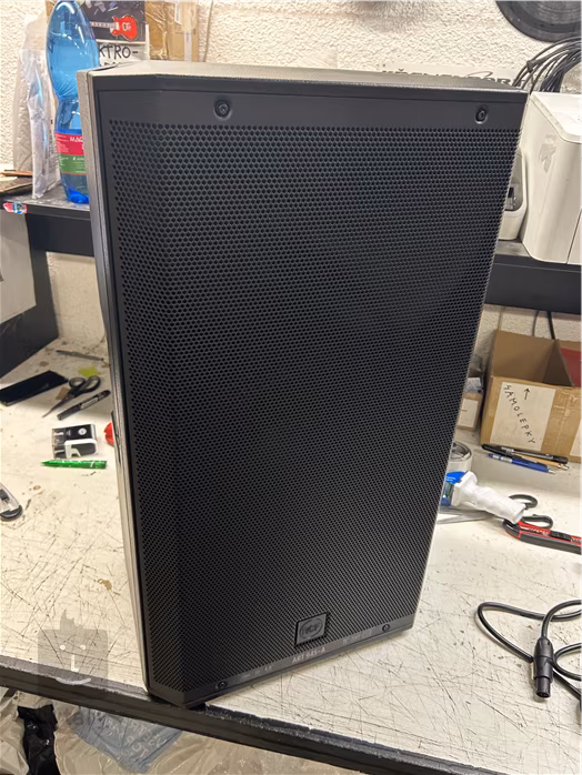 RCF ART 945-A (beschädigt) - Aktiver Lautsprecher