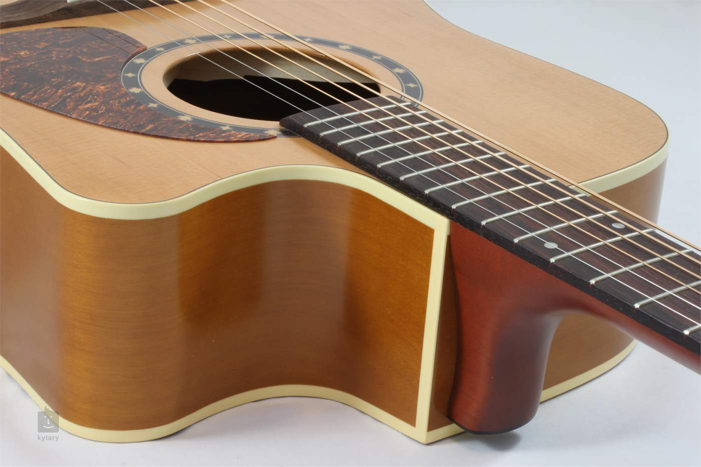 NORMAN Protege B18 CW Cedar Presys Elektroakustische Gitarre 