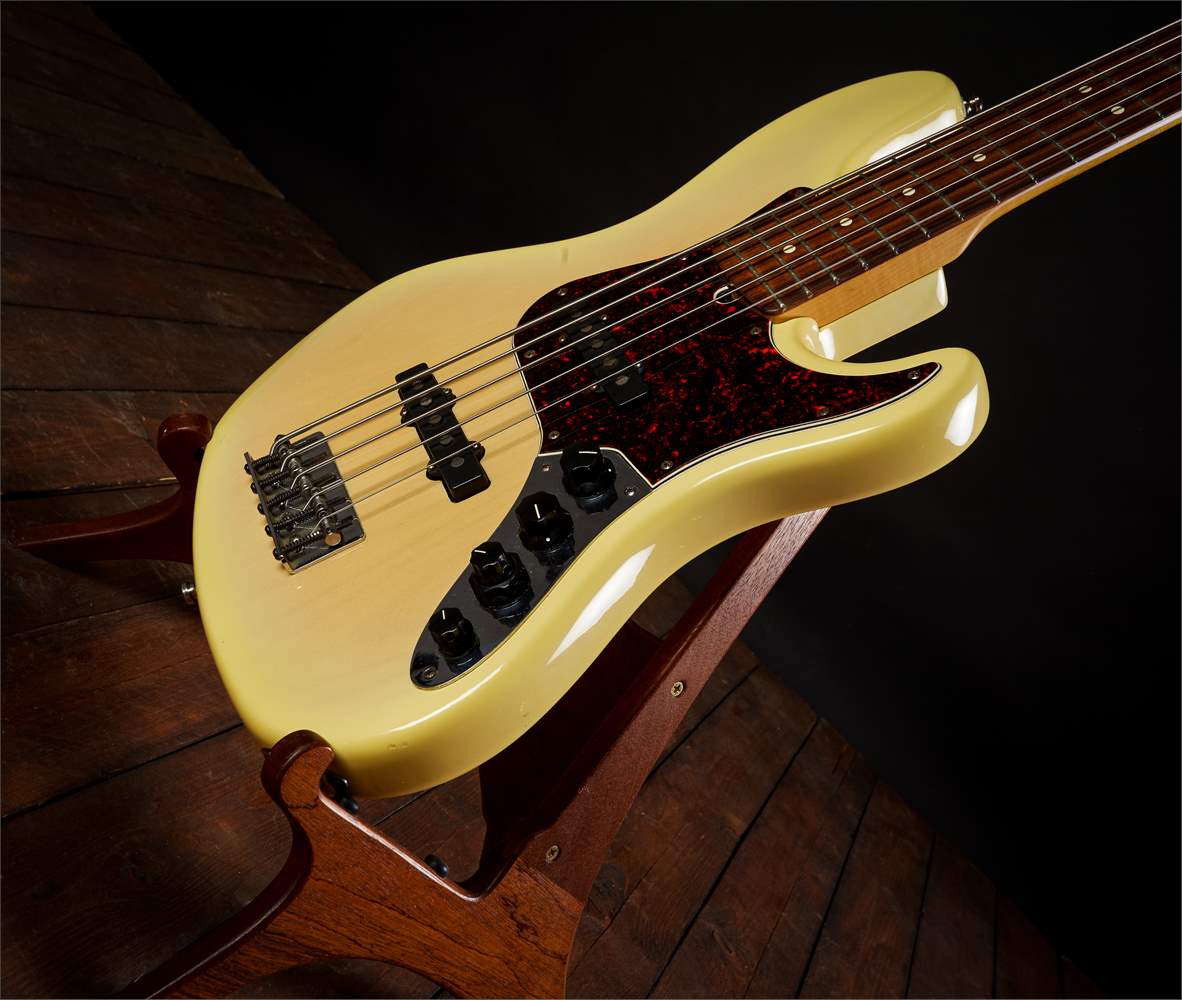 FENDER 1996 American Deluxe Jazz Bass V E-Bass | Kytary.de