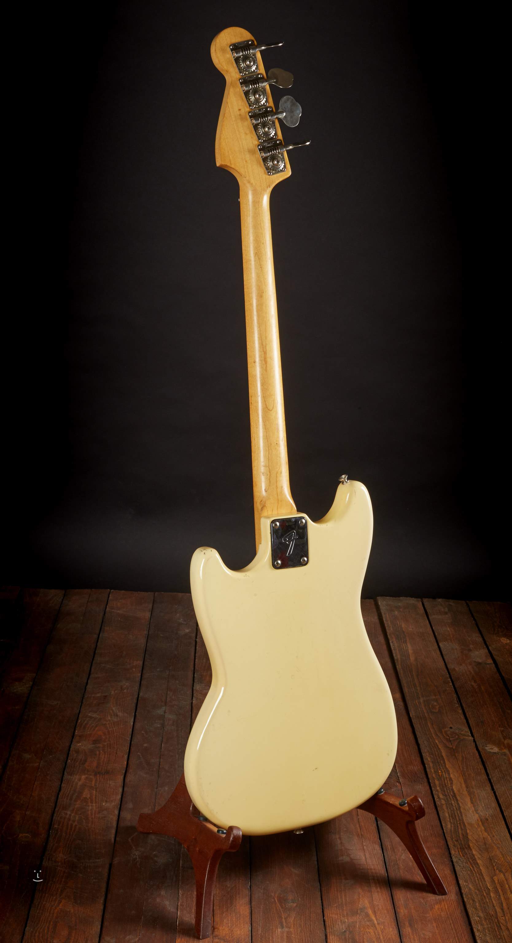 1976 fender musicmaster