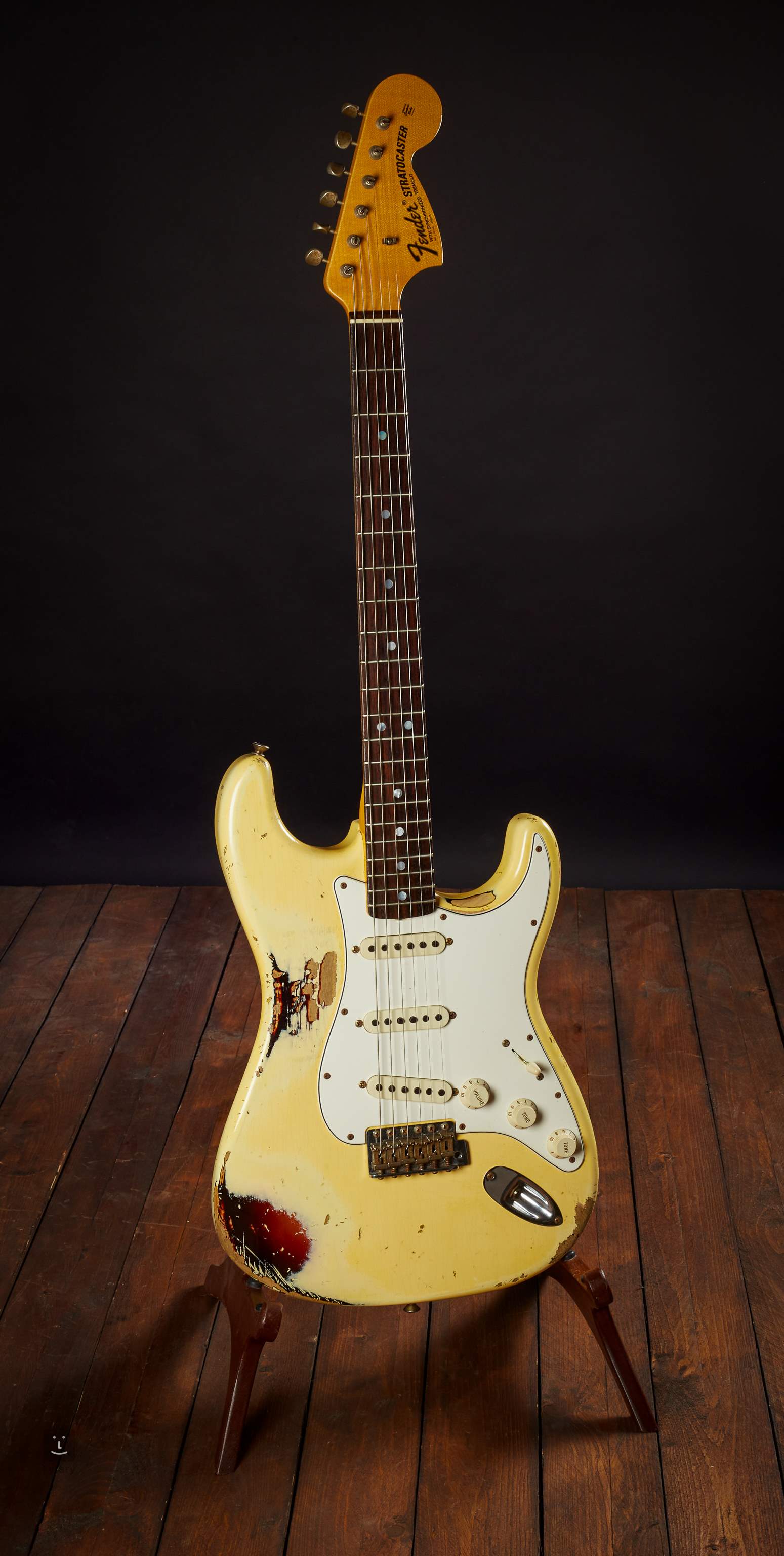FENDER 2013 Custom Shop 68 Stratocaster White over Sunburst Relic Guitarra  eléctrica