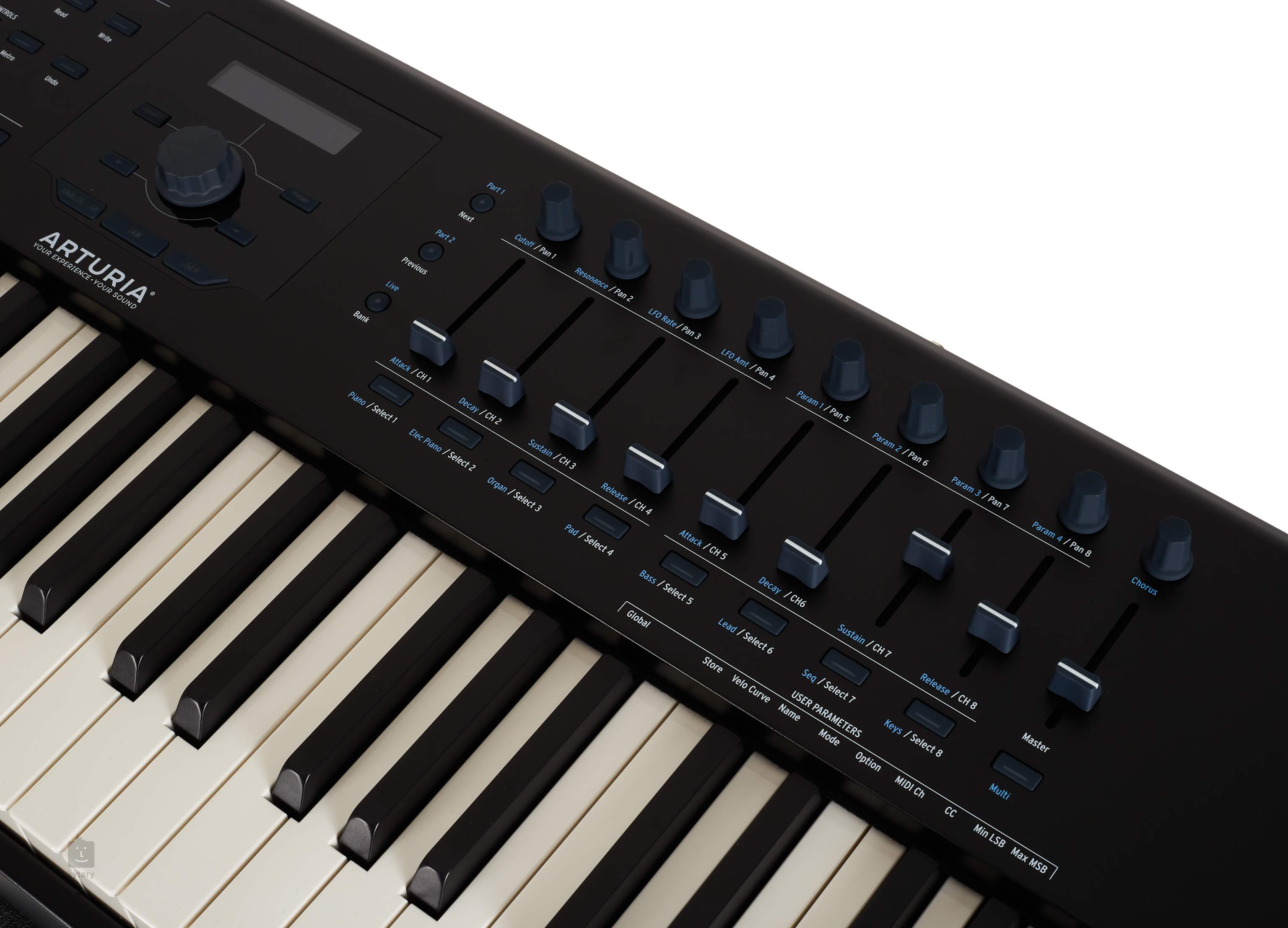 Arturia KeyLab Essential 88 : un clavier maître 88 touches et un