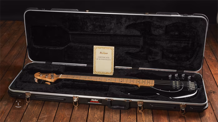 Music Man 2011 Ernie Ball USA Sterling - Basse électrique