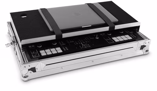 Native Instruments Traktor Kontrol S4 MK3 Flightcase - Case de transport