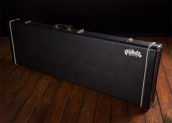 Pedulla 1993 Series II. Fretless - Basse électrique
