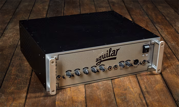 Aguilar DB 751 750 W - Amplificateur hybride pour basse