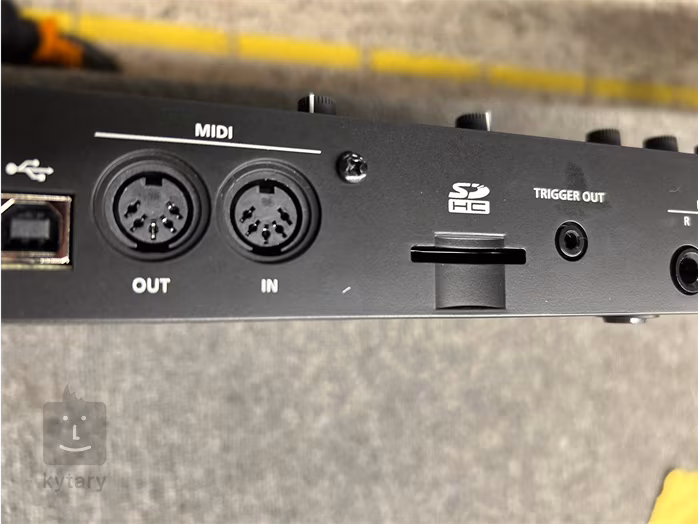 Roland TR-8S (déballé) - Tambour synthétiseur