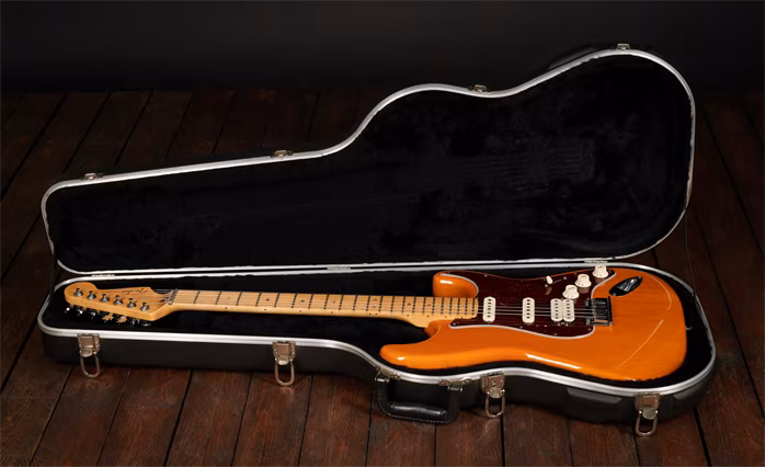 Fender 2007 American Deluxe Stratocaster HSS Amber - Guitare électrique