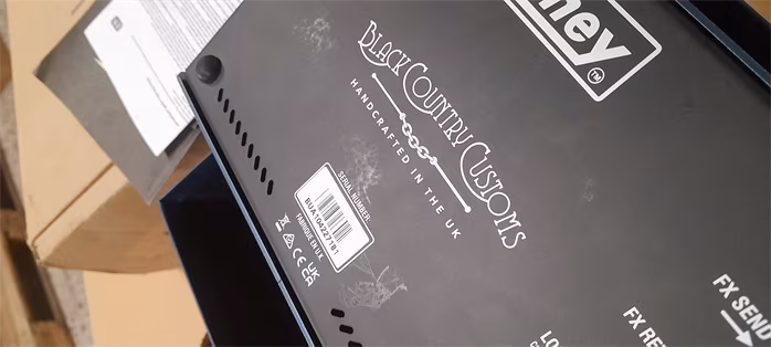 Laney BCC Loudpedal LTQ (déballé) - Amplificateur a transistor pour guitare