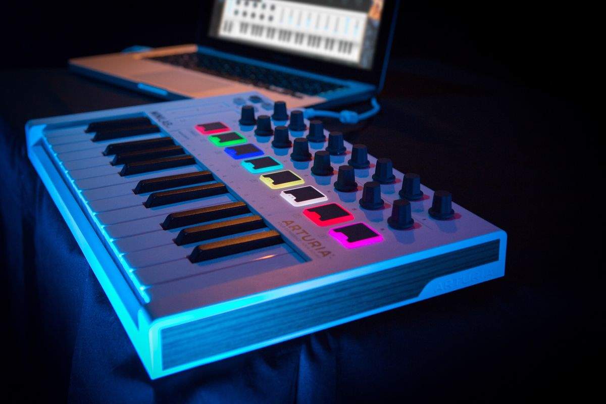 novation launchkey 49 studio one