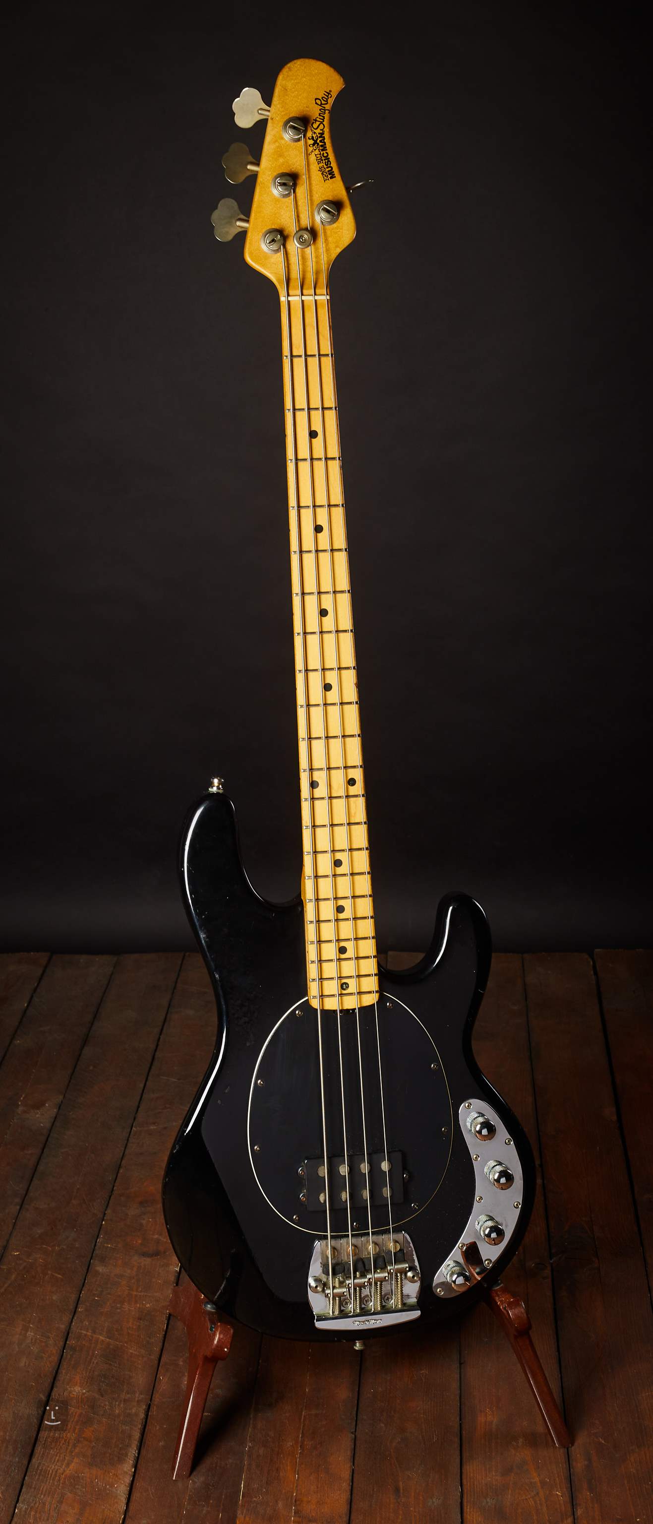 【買物代行】MUSICMAN STINGRAY EX　ミュージックマン スティングレイ 黒ローズ ミュージックマン