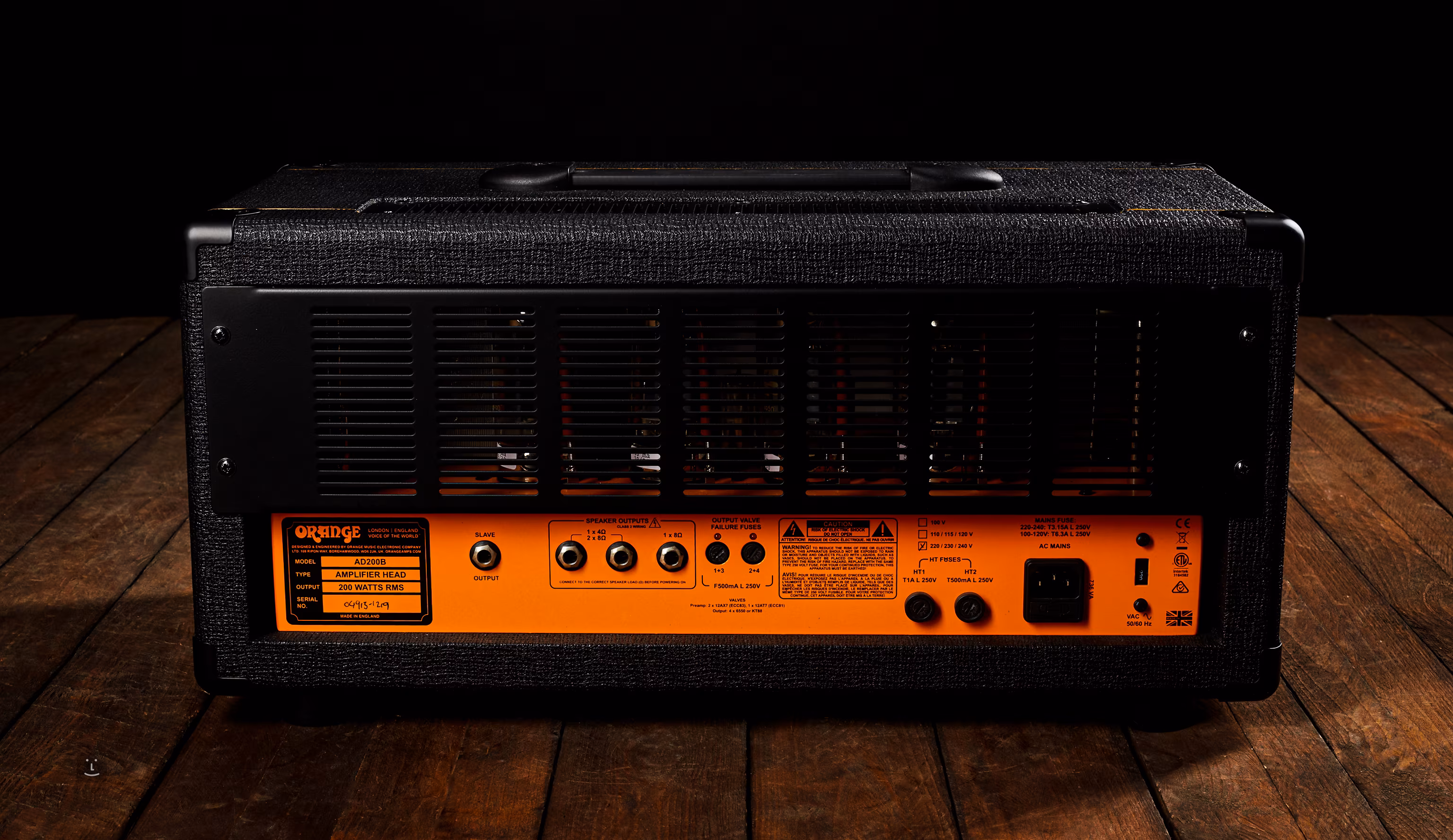 Soundking AK20BA Amplificateur Pour Basse 20W - Compact, Léger Et Puissant Avec Égaliseur 4 Bandes