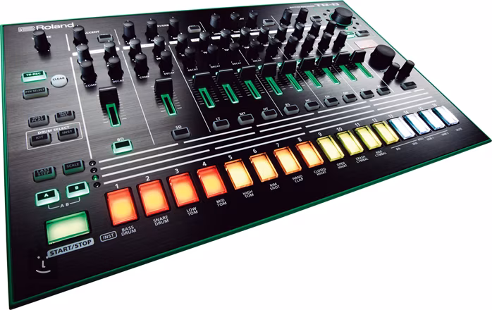 Roland TR-8 - Dob szintetizátor, szekvencer