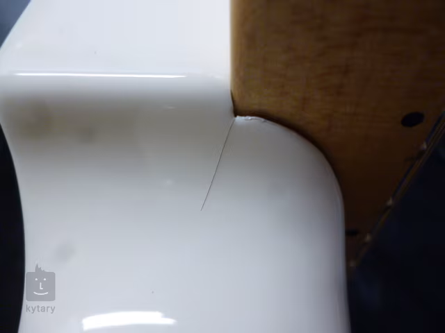 Fender American Special Stratocaster MN OW (sérült) - Elektromos gitár