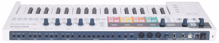 Arturia KeyStep Pro - USB/MIDI keyboard, szekvencer