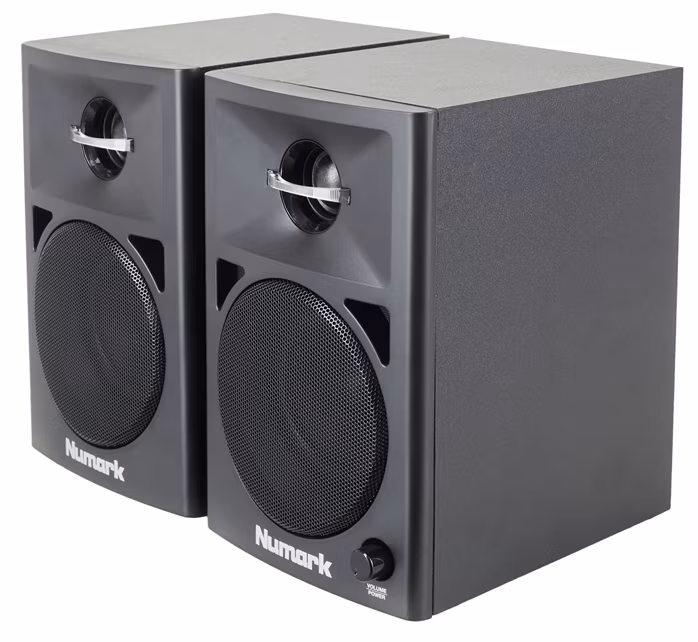 Numark N-WAVE360 - Aktív stúdió monitor