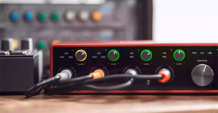 Focusrite Scarlett 18i8 3rd Gen - USB hangkártya
