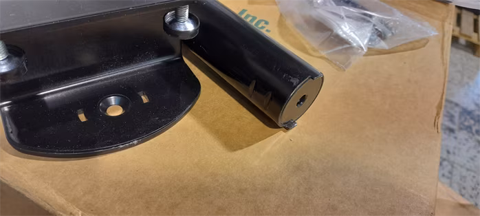 K&M 26777 Clamping desktop monitor stand (használt) - Stúdió hangfal állvány